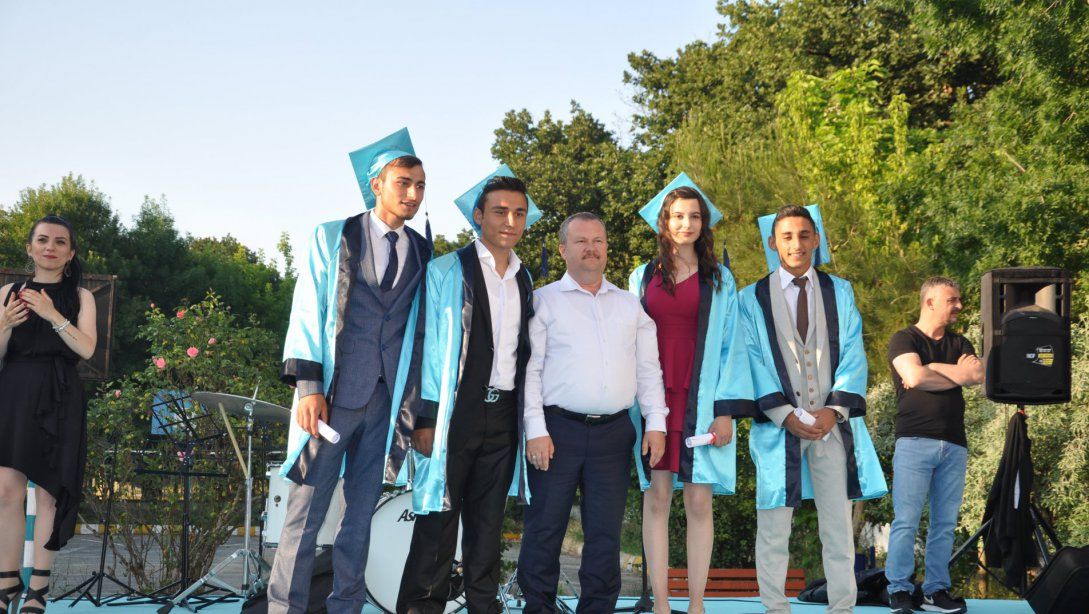 Ergene Velimeşe Anadolu Lisesi Kodlama ve Stem Atölyesi Açılışı ve Mezuniyet Töreni Yapıldı